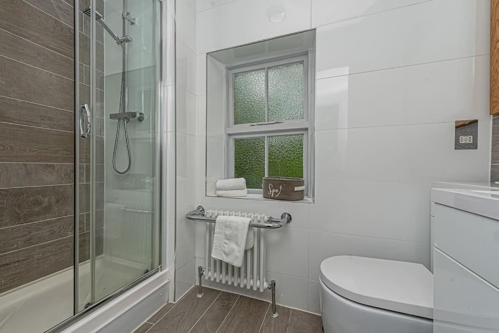 Вілла Dolgellau Townhouse 2 Minutes To Town & Mountains Екстер'єр фото