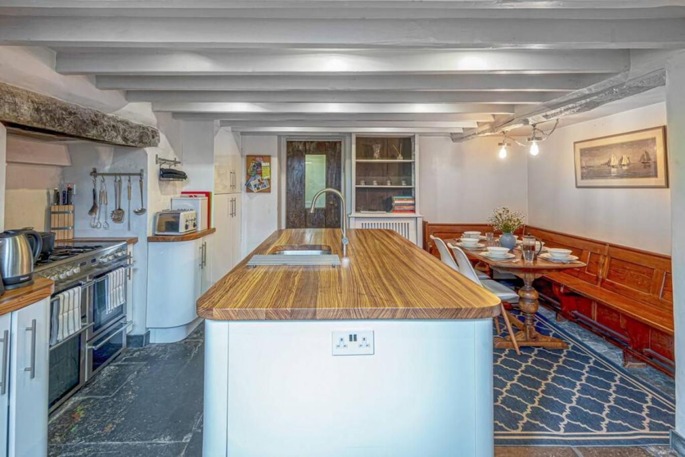 Вілла Dolgellau Townhouse 2 Minutes To Town & Mountains Екстер'єр фото